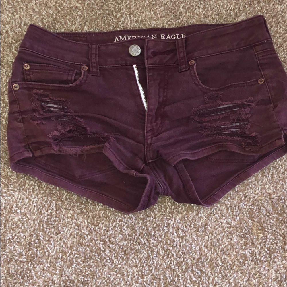 🥳Maroon shorts size 6